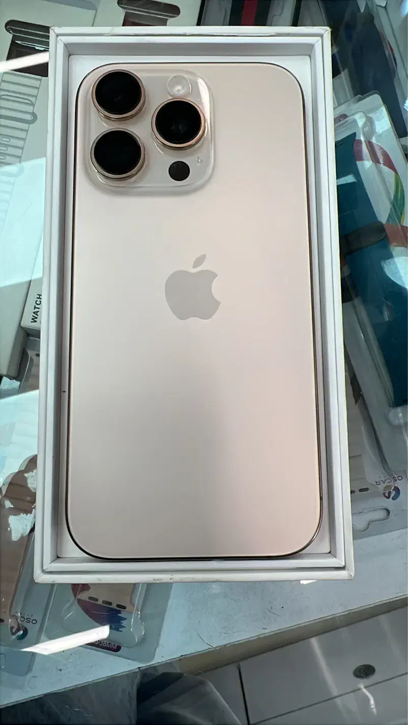 16 Pro 256 ZAA   کارکرده در حد نو|موبایل|قدس, شهر‌قدس|دیوار