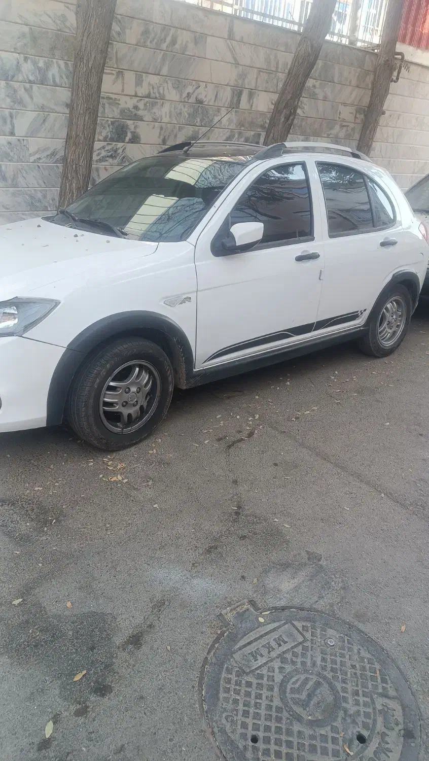 کوئیک R.   آخر1401|خودرو سواری و وانت|مشهد, ثامن|دیوار