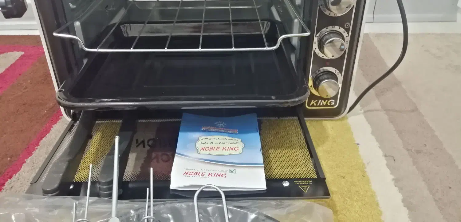 توستر نوبل کینگ کاملا نو|اجاق گاز و لوازم برقی پخت‌وپز|شاهین‌شهر, خانه کارگر|دیوار