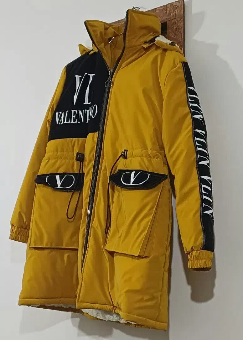 کاپشن|لباس|اراک, |دیوار