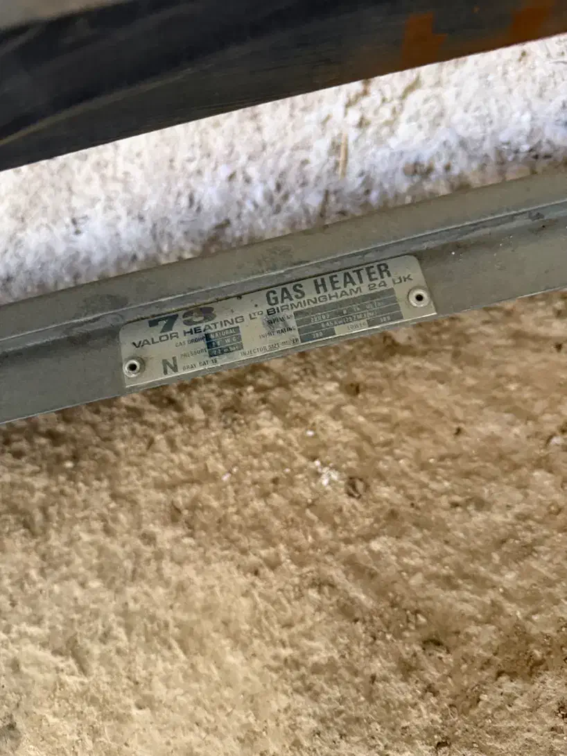 بخاری|بخاری، هیتر، شومینه|شیراز, میرزاکوچک خان|دیوار