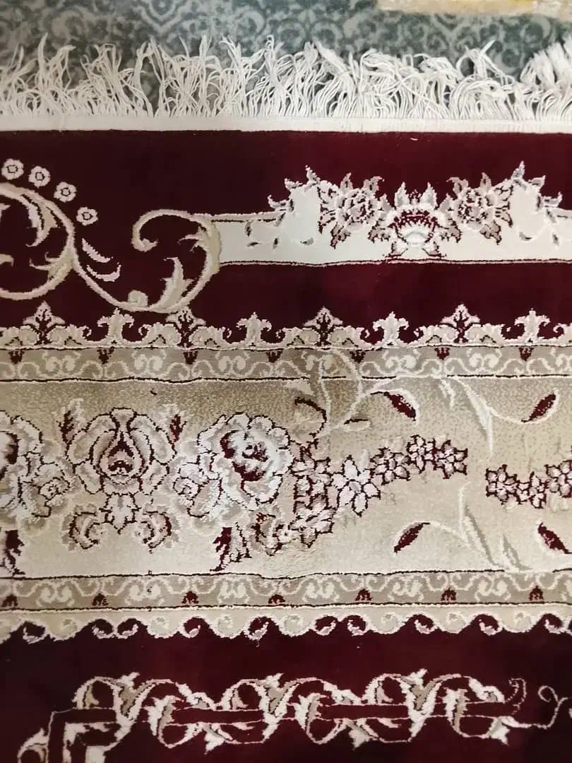 فرش قرمز|فرش|اصفهان, بهارستان|دیوار