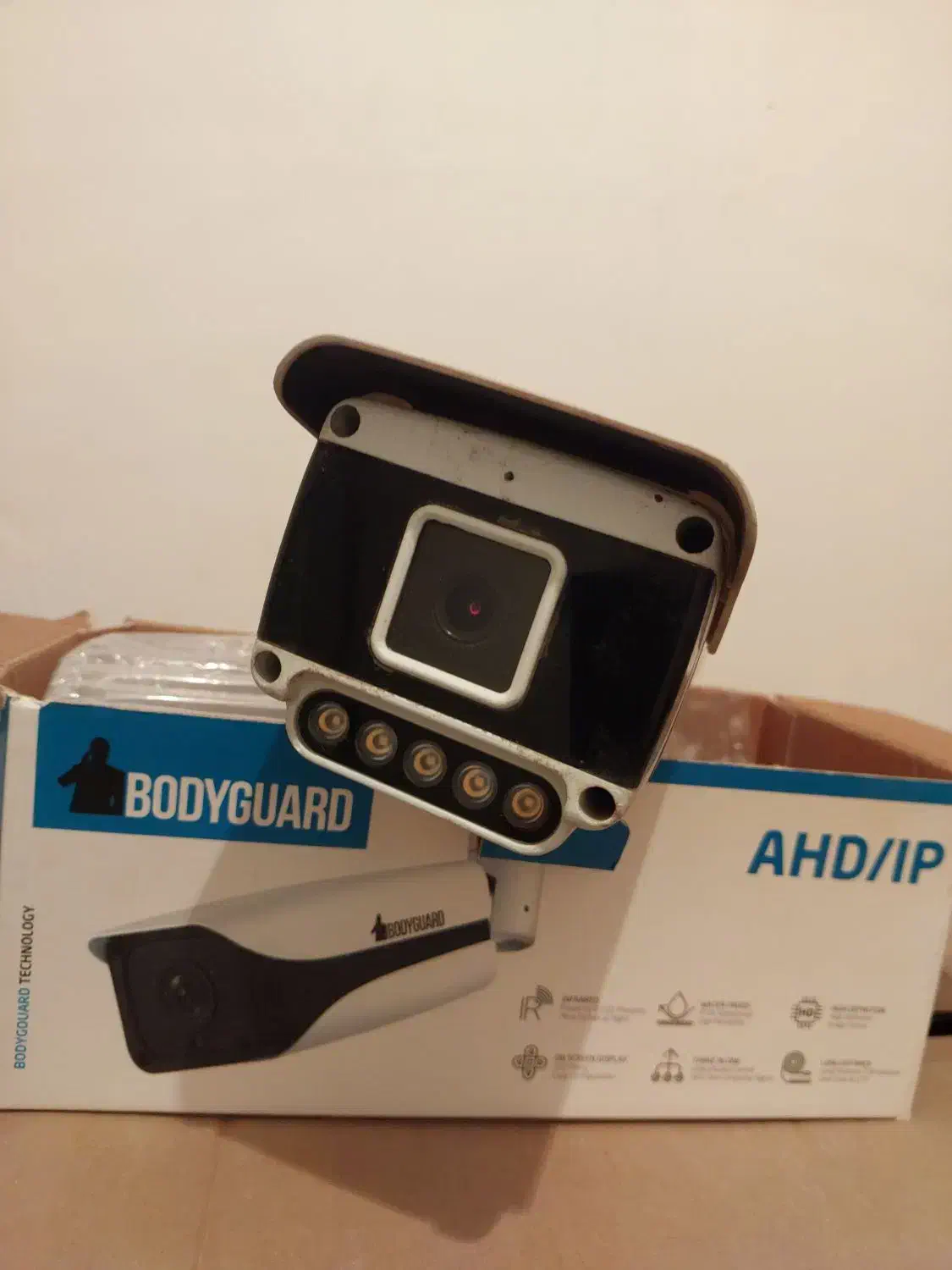 دوربین مداربسته|دوربین مداربسته|بروجرد, |دیوار