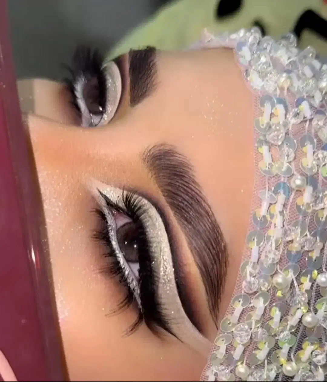 میکاپ و شنیون|خدمات آرایشگری و زیبایی|خاش, |دیوار