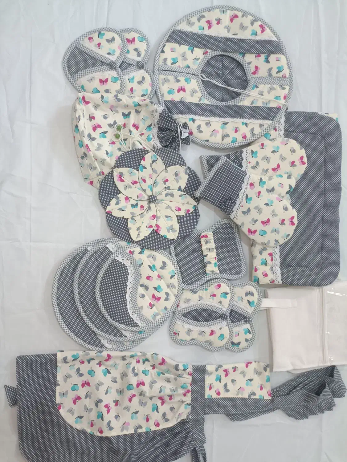 سرویس آشپزخانه شیک|سفره، حوله، دستمال آشپزخانه|یزد, |دیوار