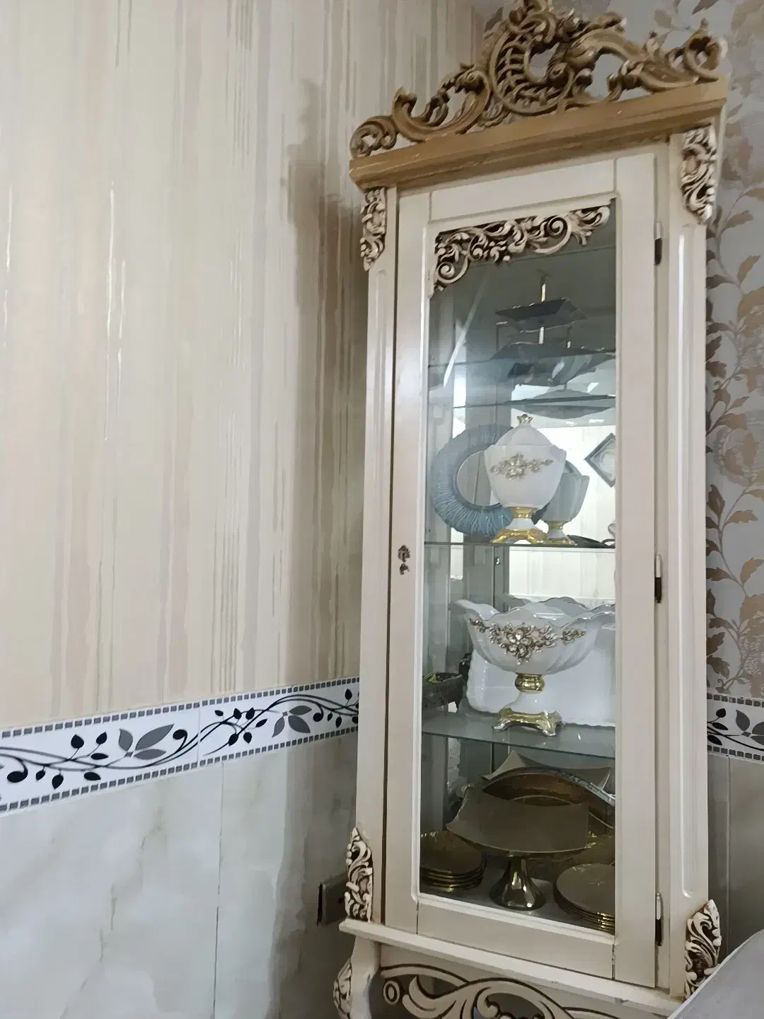 بوفه|بوفه، ویترین، کنسول|بجنورد, |دیوار