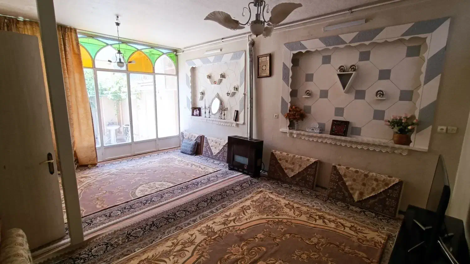 اجاره خانه ویلایی دربست یک و نیم طبقه در باجک یک|اجارهٔ خانه و ویلا|قم, باجک یک|دیوار