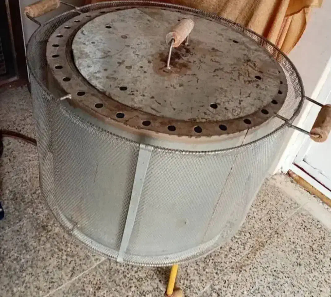 تنور گازی گرد.۲۹۰۰۰۰۰تومان.۴نون بزرگ میگیره|اجاق گاز و لوازم برقی پختوپز|دزفول, |دیوار