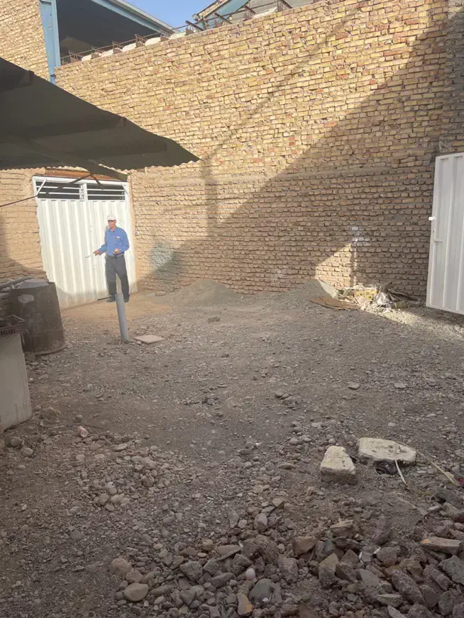 سوله۲۲۰ متری /برق۵۰ آمپر/گاز/آب|اجارهٔ دفتر صنعتی، کشاورزی، تجاری|ورامین, خیر آباد|دیوار