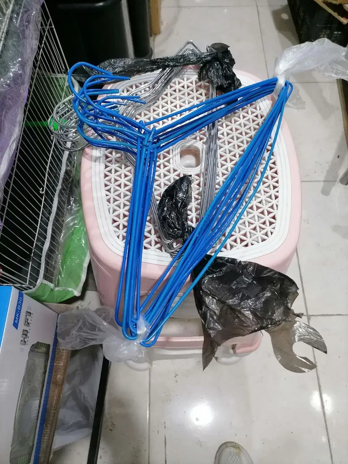 فروش چوب لباسی|بندرخت و رخت‌آویز|مشهد, یوسفیه (شهرک غرب)|دیوار