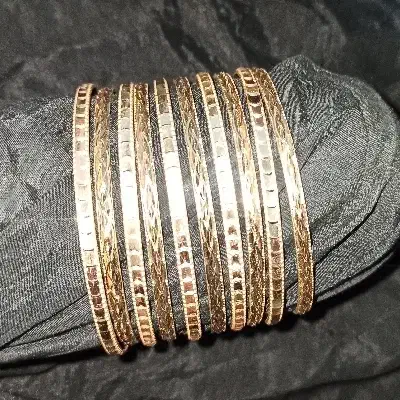 النگو|بدلیجات|لردگان, |دیوار