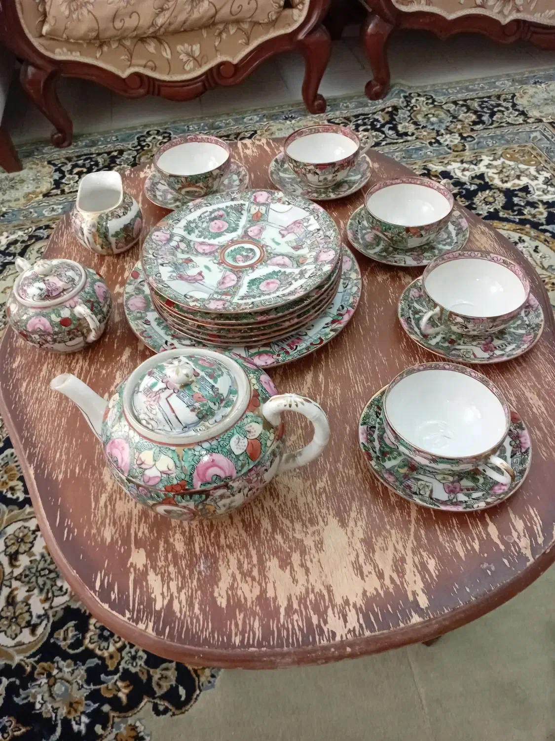 سرویس صبحانه و عصرانه چینی|ظروف سرو و پذیرایی|تبریز, |دیوار