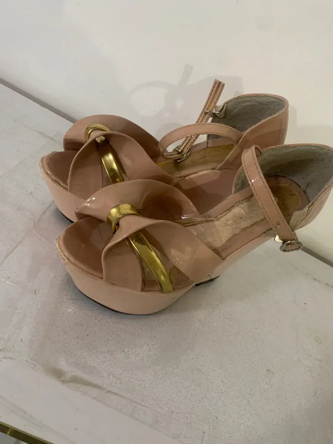 دو جفت کفش مجلسی|کفش و لباس بچه|دورود, |دیوار