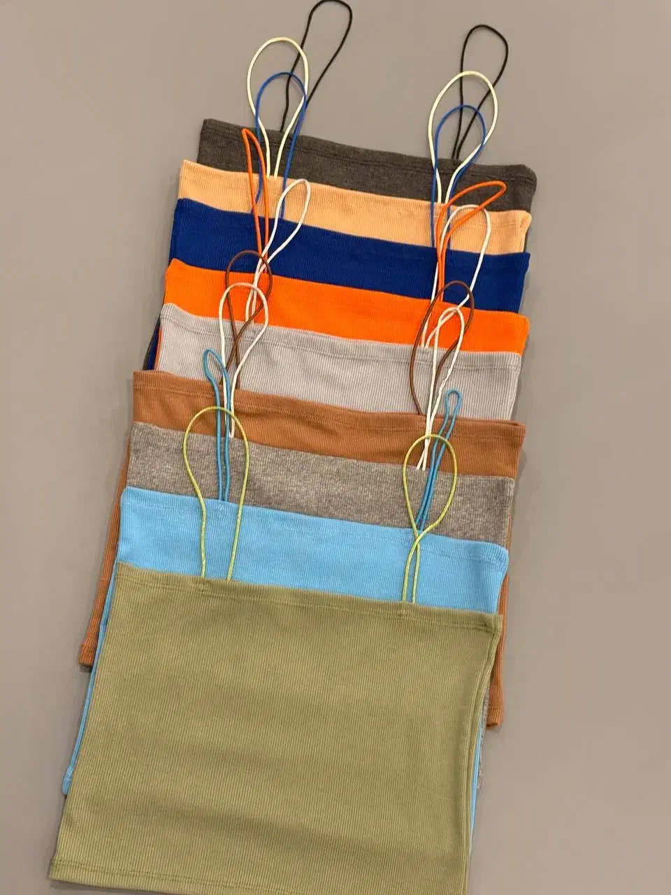 چرخکار خانم جهت کار در تولیدی پوشاک تریکو|استخدام صنعتی، فنی، مهندسی|رشت, بازار|دیوار