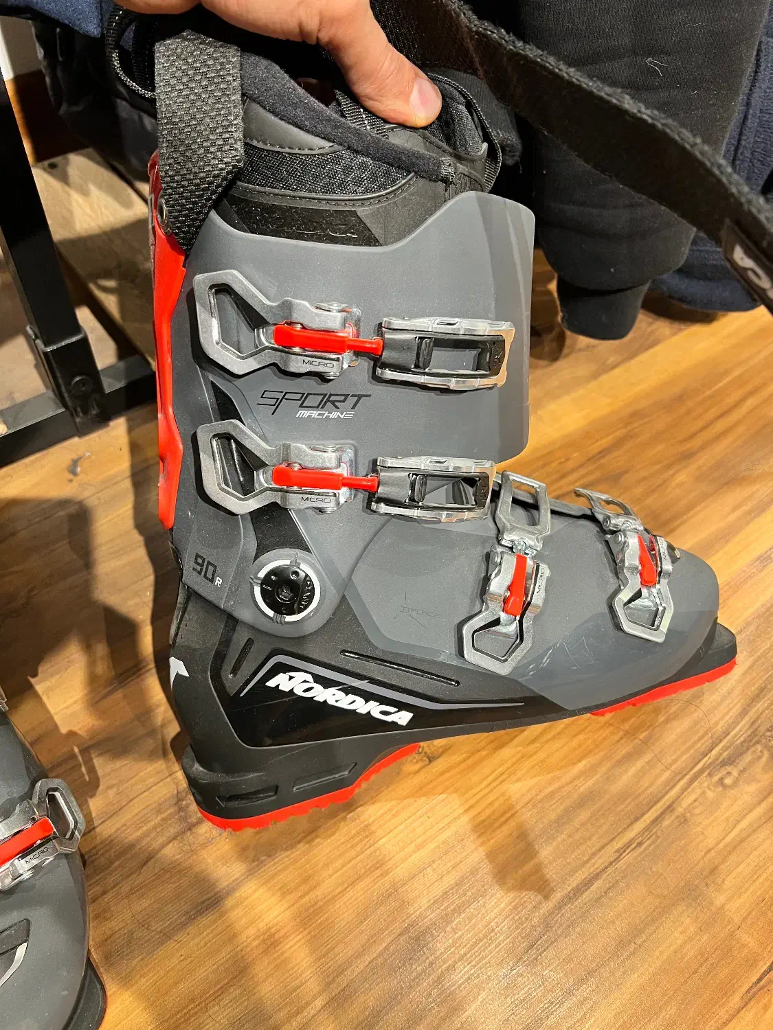 چوب اسکی آلپاین زنانه نوردیکا مدل Belle 73 + T|ورزش‌های زمستانی|تهران, پاسداران|دیوار