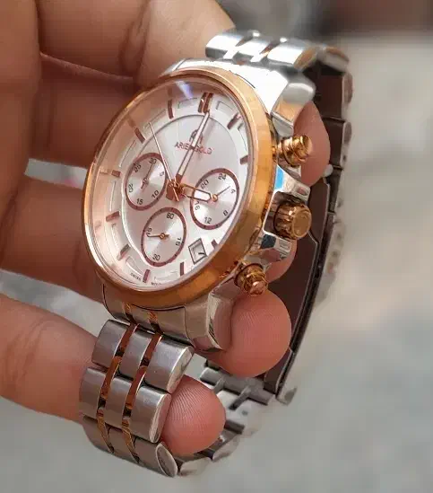 ساعت سه موتوری|ساعت|اهر, |دیوار