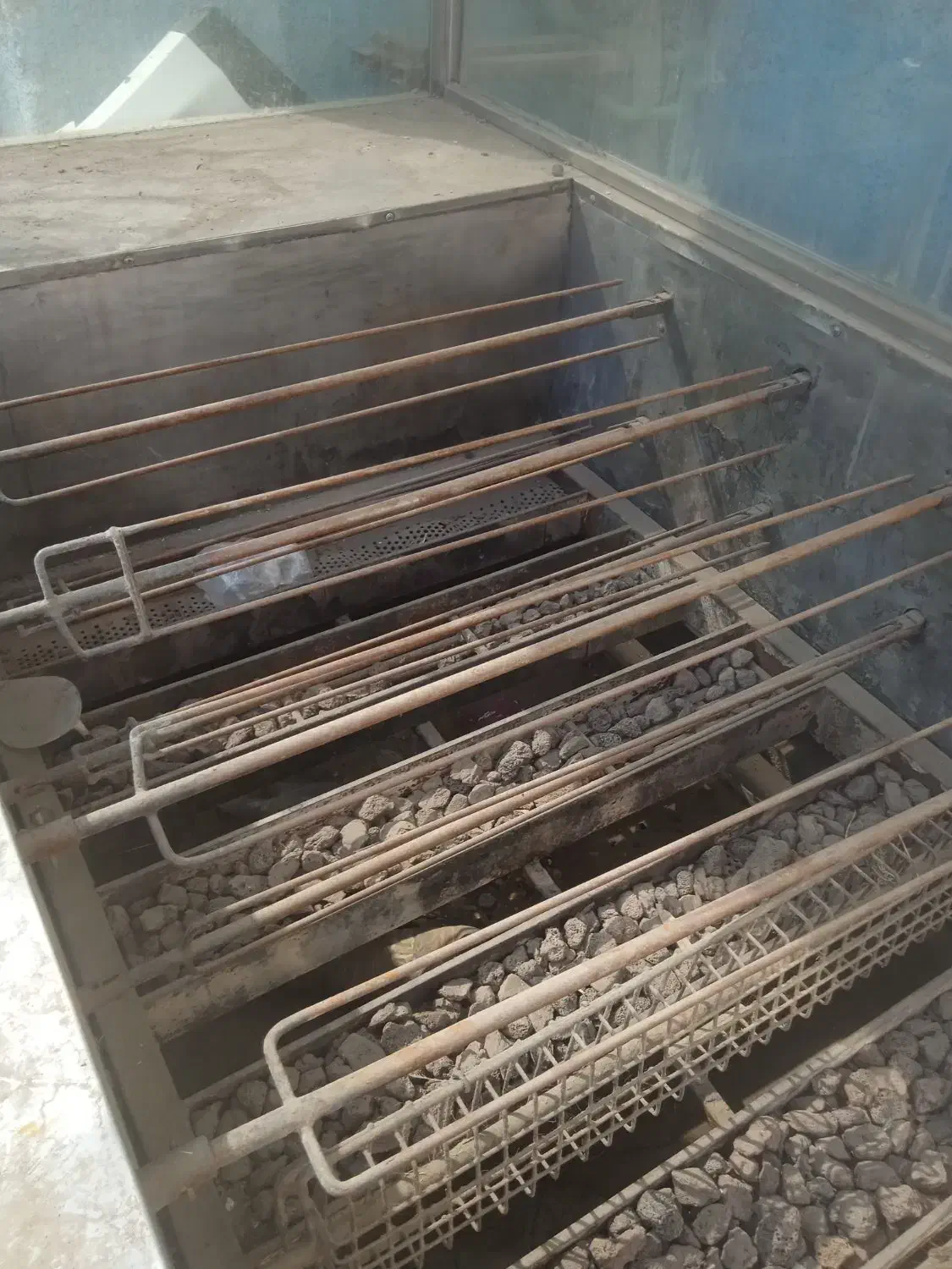 جوجه گردان|اجاق گاز و لوازم برقی پختوپز|شیراز, شهرک نیروی انتظامی|دیوار