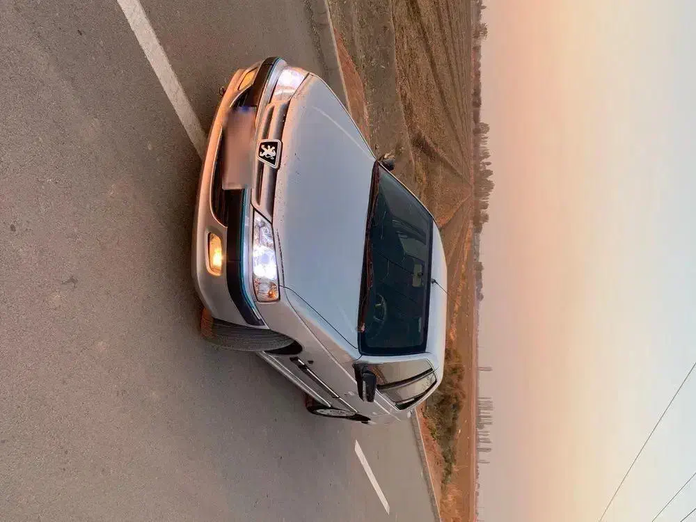 پژو پارس مدل ۸۵|خودرو سواری و وانت|الوند, |دیوار