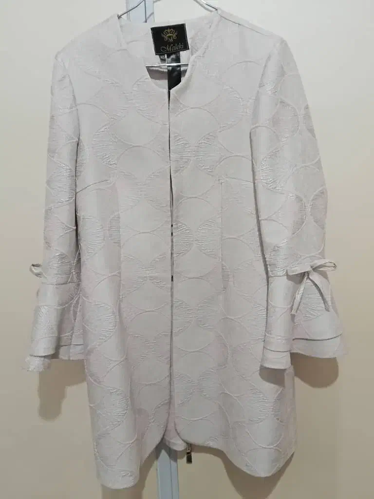 مانتو زنانه|لباس|خوی, |دیوار