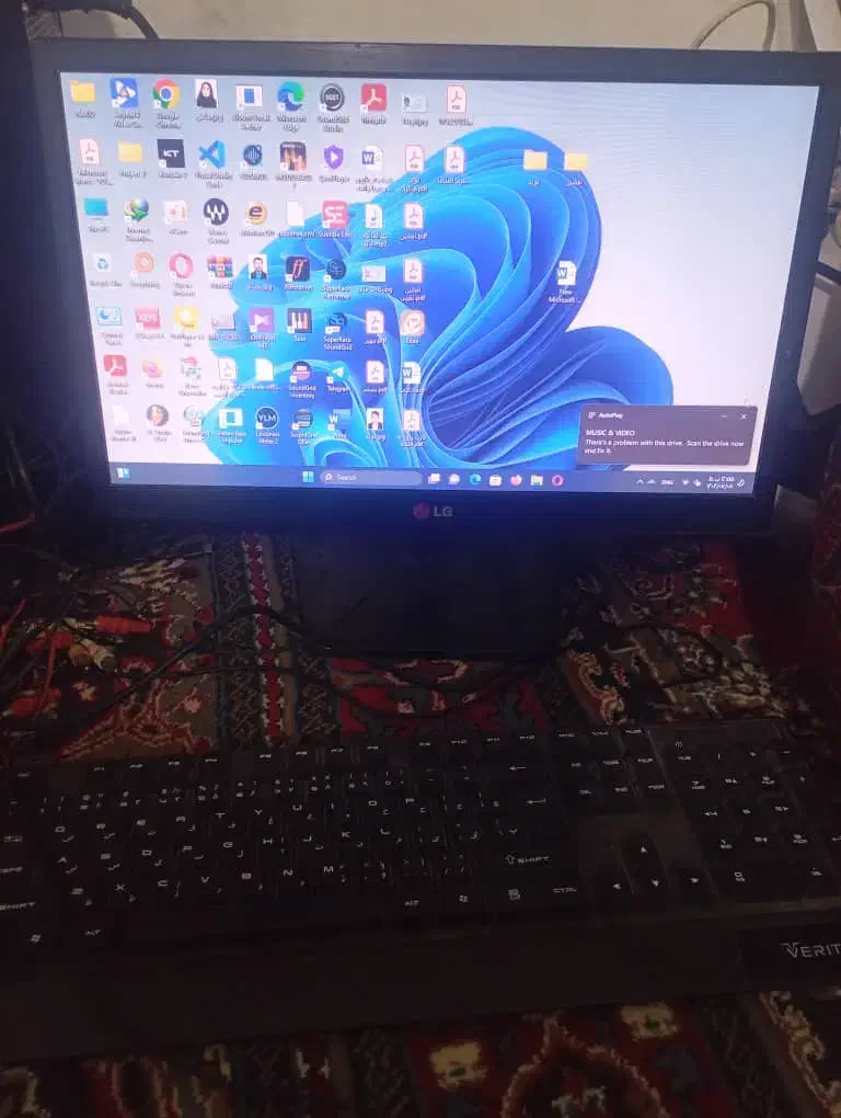 مانیتور کامپیوتر|قطعات و لوازم جانبی رایانه|بندرعباس, |دیوار