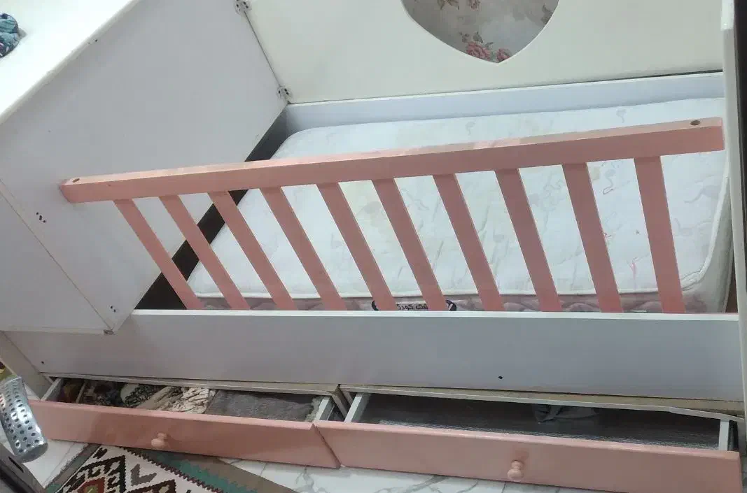 کمد،تختخواب و تشک|تخت و سرویس خواب|قدس, شهرقدس|دیوار