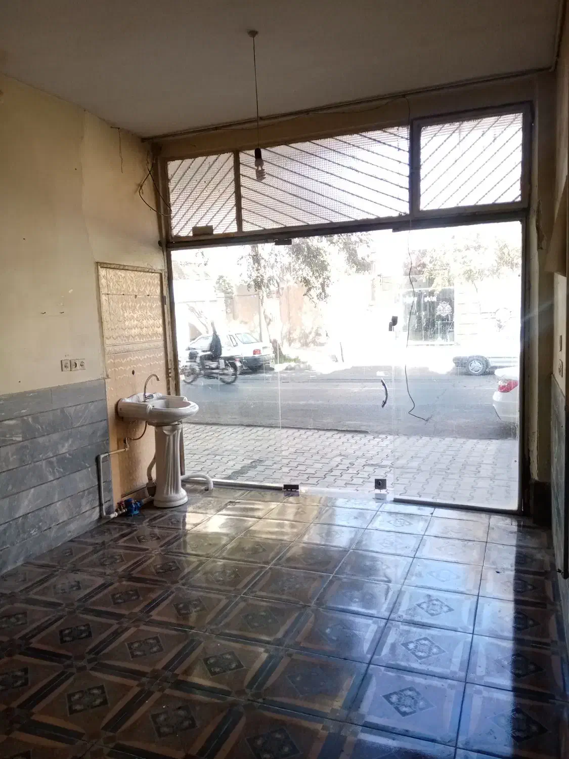 کد 108 / فروش تجاری/ مسکونی/ جانبازان|فروش مغازه و غرفه|سبزوار, جوادیه غربی|دیوار