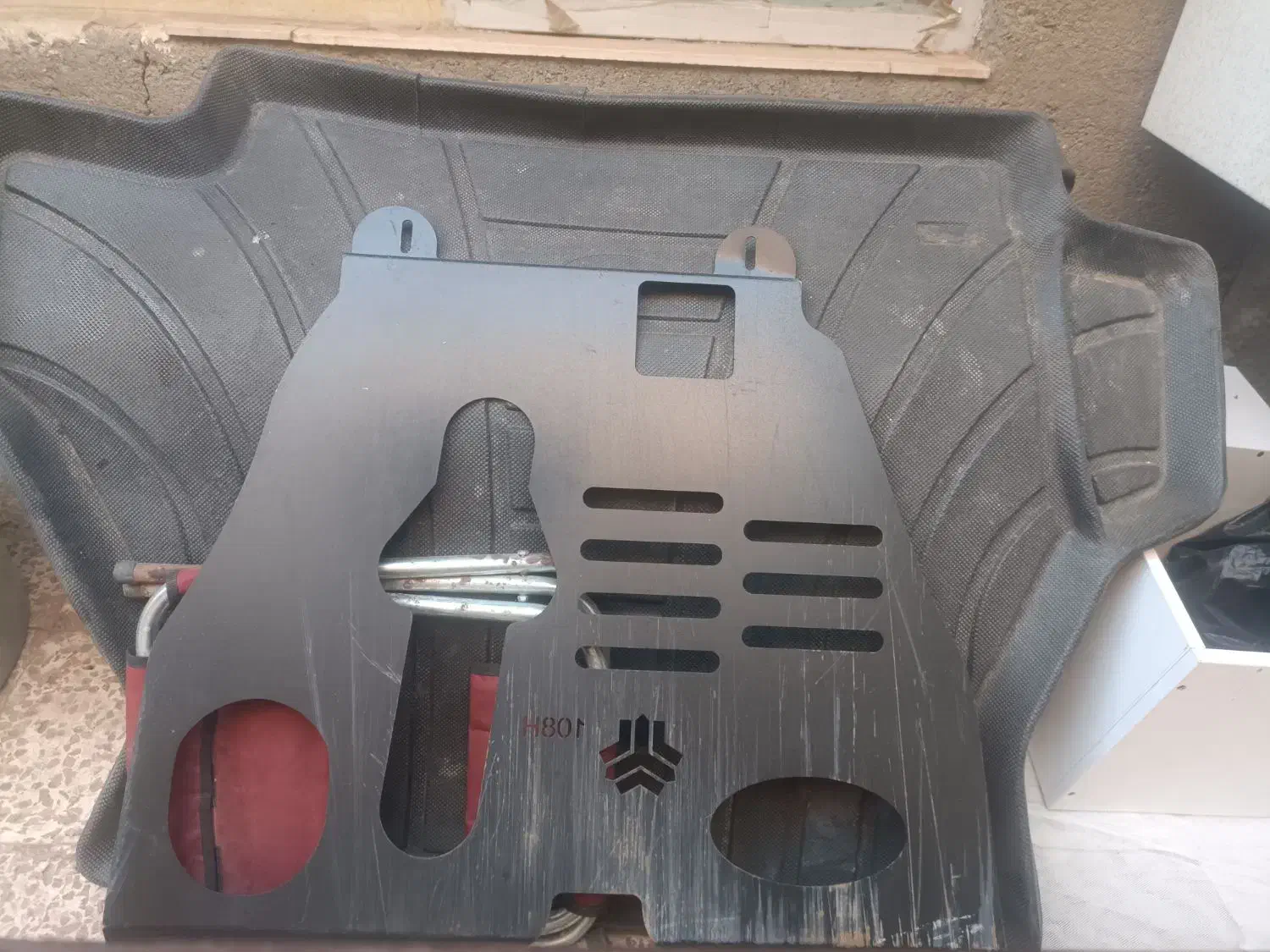 سینی زیر موتور ساینا اس|قطعات یدکی و لوازم جانبی|سبزوار, جوادیه شرقی|دیوار