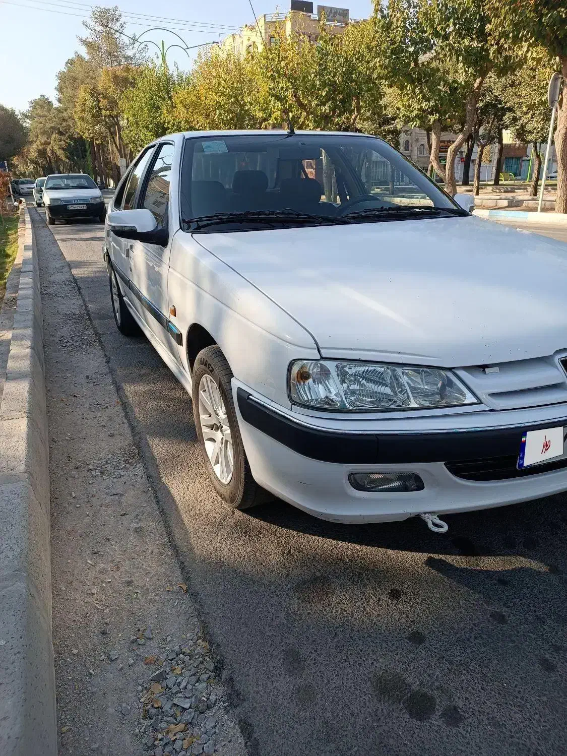 پژو پارس سال مدل 94|خودرو سواری و وانت|شاهینشهر, نظامی|دیوار