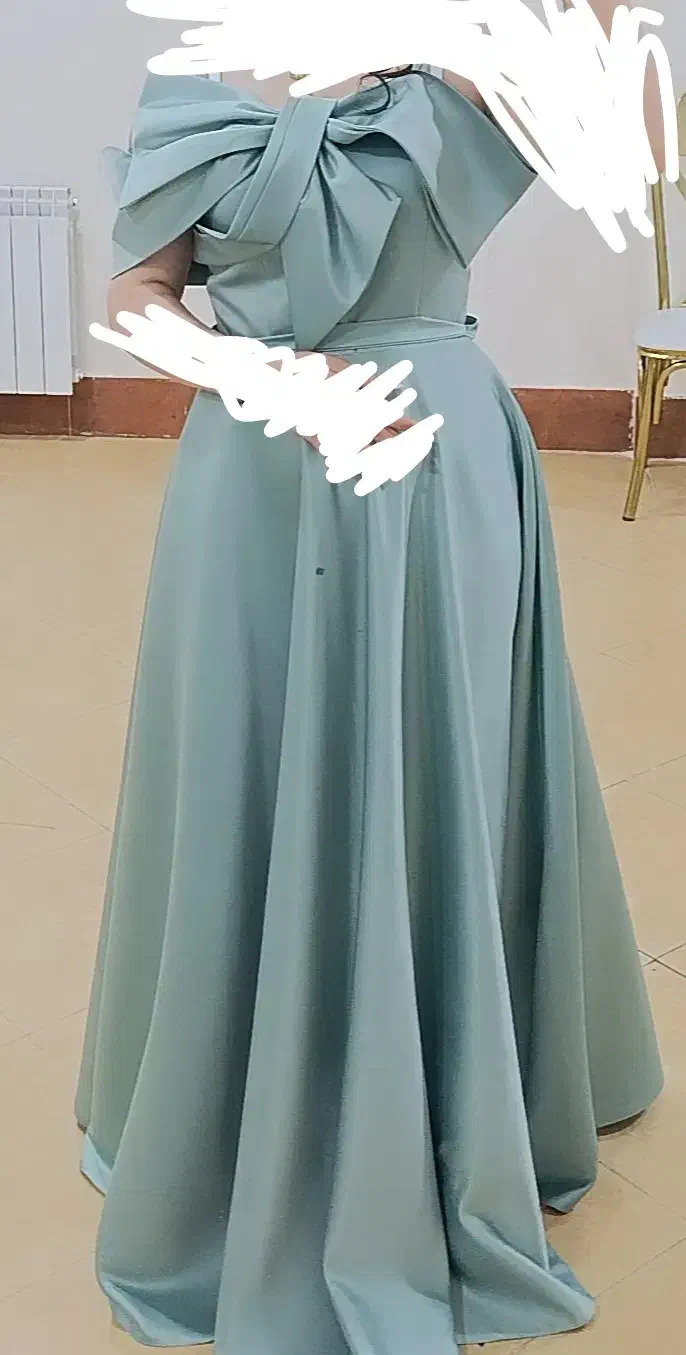 پیرن بلند مجلسی|لباس|گلستان (تهران), |دیوار