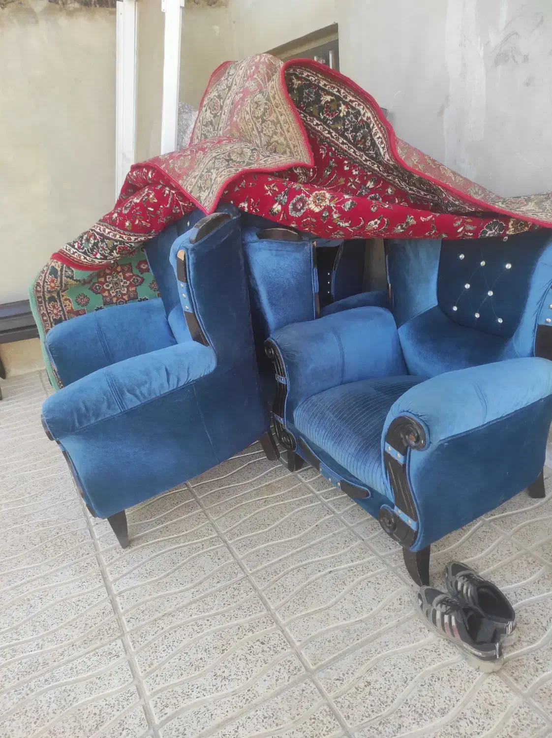 یک دست مبلمان دست دوم سالم است|مبلمان خانگی و میز عسلی|اراک, |دیوار