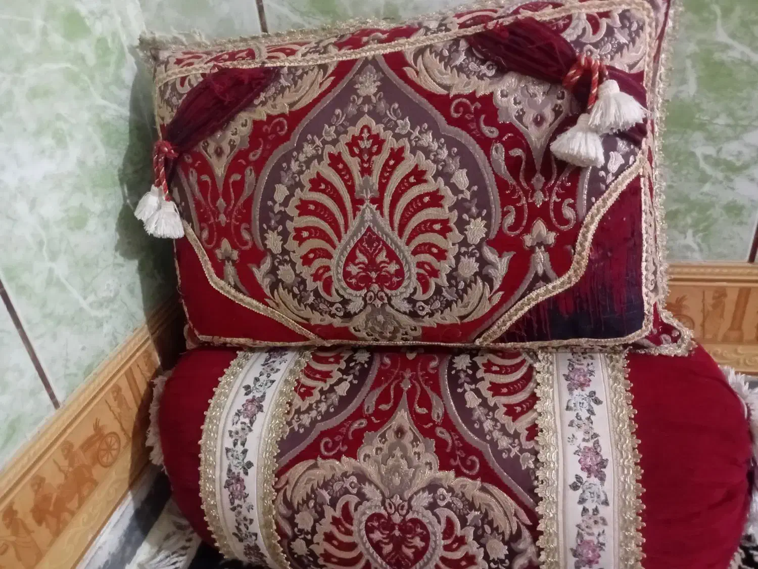 دو جفت بالشت و متکا|رختخواب، بالش، پتو|رامهرمز, |دیوار