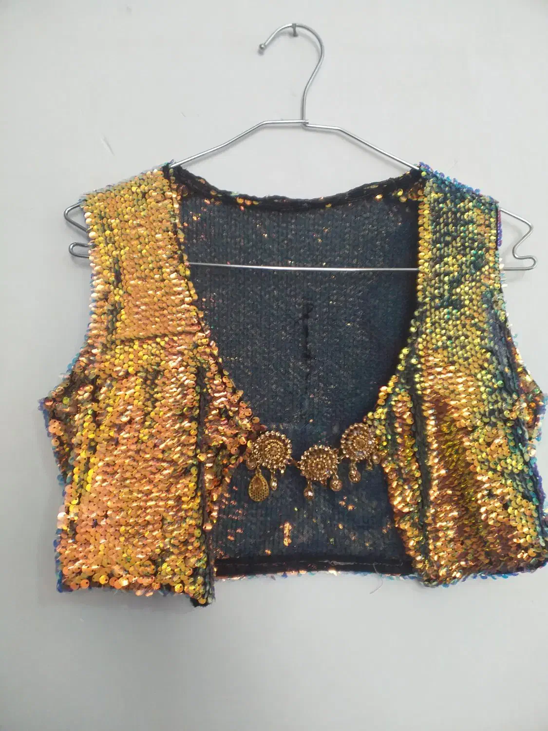 تعدادی سخمه|لباس|کرمانشاه, |دیوار