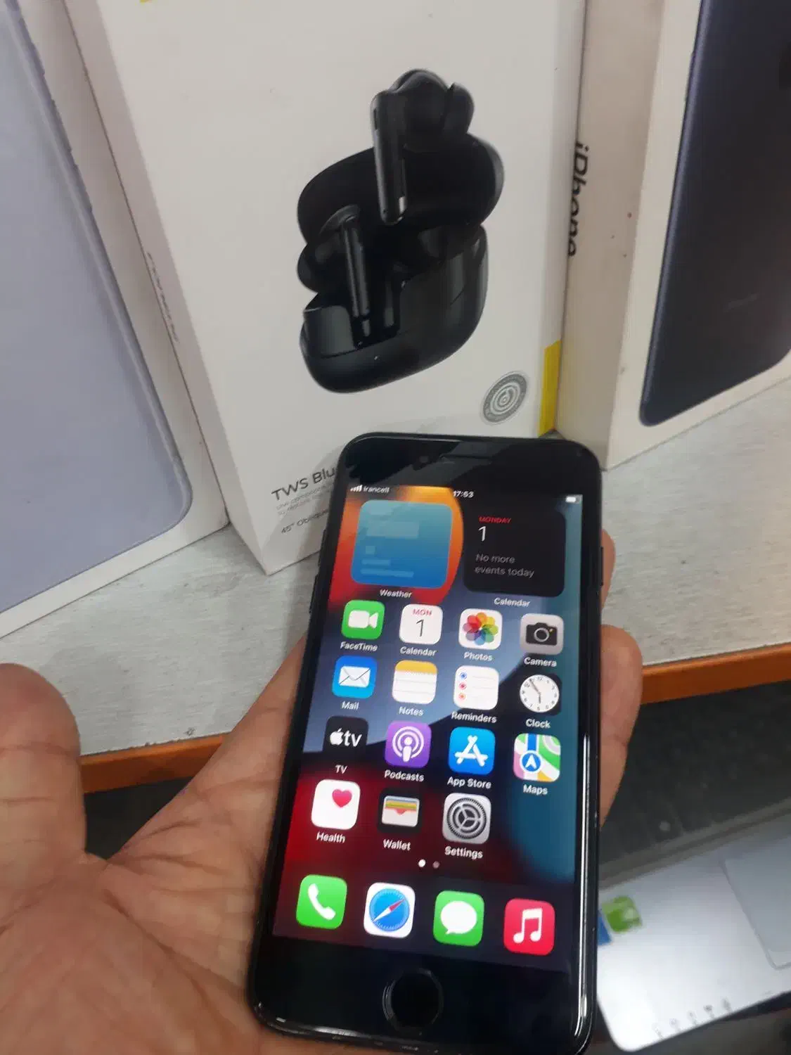 آیفون7جت بلک ۱۲۸گیگ|موبایل|شاهرود, |دیوار