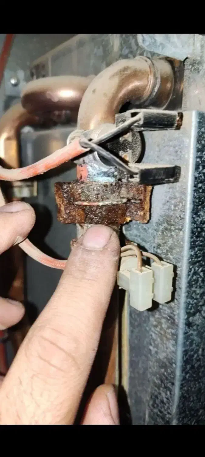 سرویس وتعمیرتخصصی پکیج و آبگرمکن وشوفاژدرمحل مشتری|خدمات پیشه و مهارت|دزفول, |دیوار