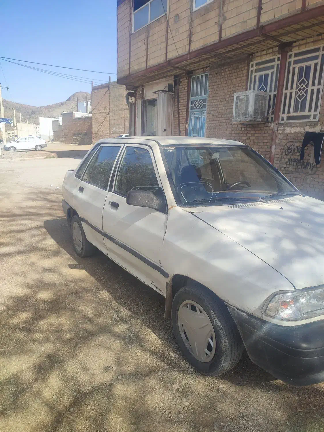 پراید۸۳|خودرو سواری و وانت|خرمآباد, |دیوار