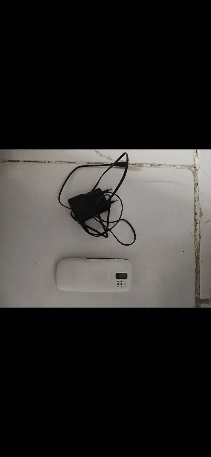 گوشی ۲ تا نیاز تعمیر دارد|موبایل|زاهدان, |دیوار