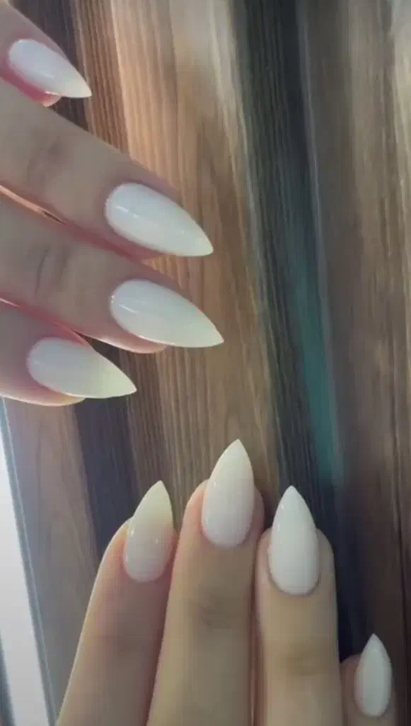 کاشت ناخن باپودر وژل|خدمات آرایشگری و زیبایی|محمدیه-قزوین, |دیوار