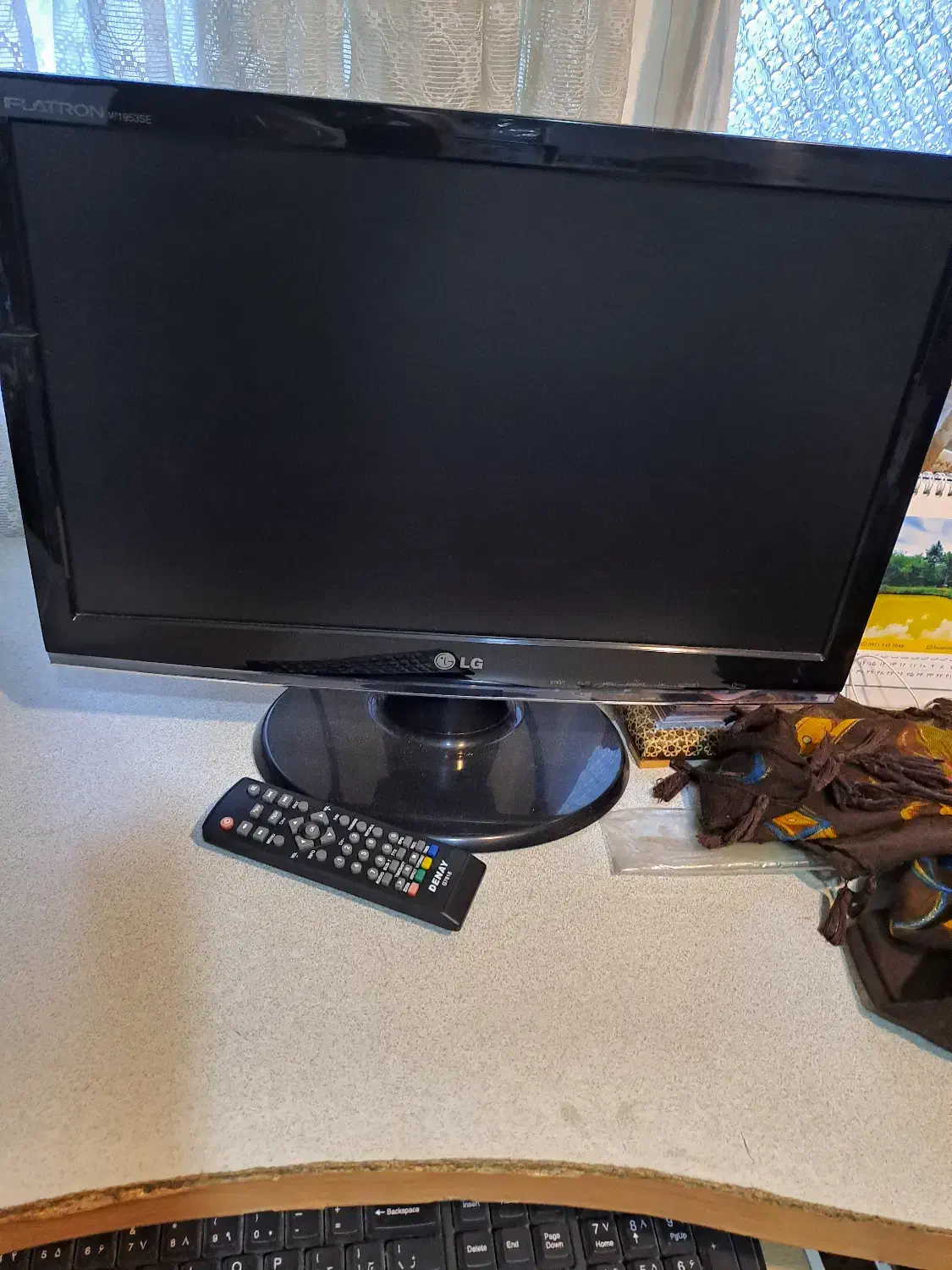 کامپیوتر|رایانه رومیزی|لاهیجان, بازکیاگوراب|دیوار