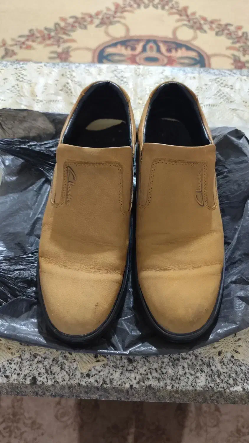 فروش کفش کارکرده در حد نو|کیف، کفش، کمربند|نورآباد ممسنی, |دیوار