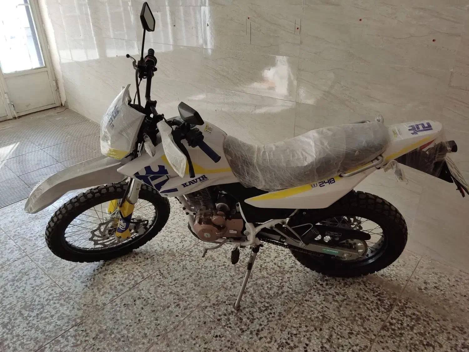 تریلt2 خشک صفر 250 بدون کارکرد عروسک|موتورسیکلت|خرم‌آباد, |دیوار