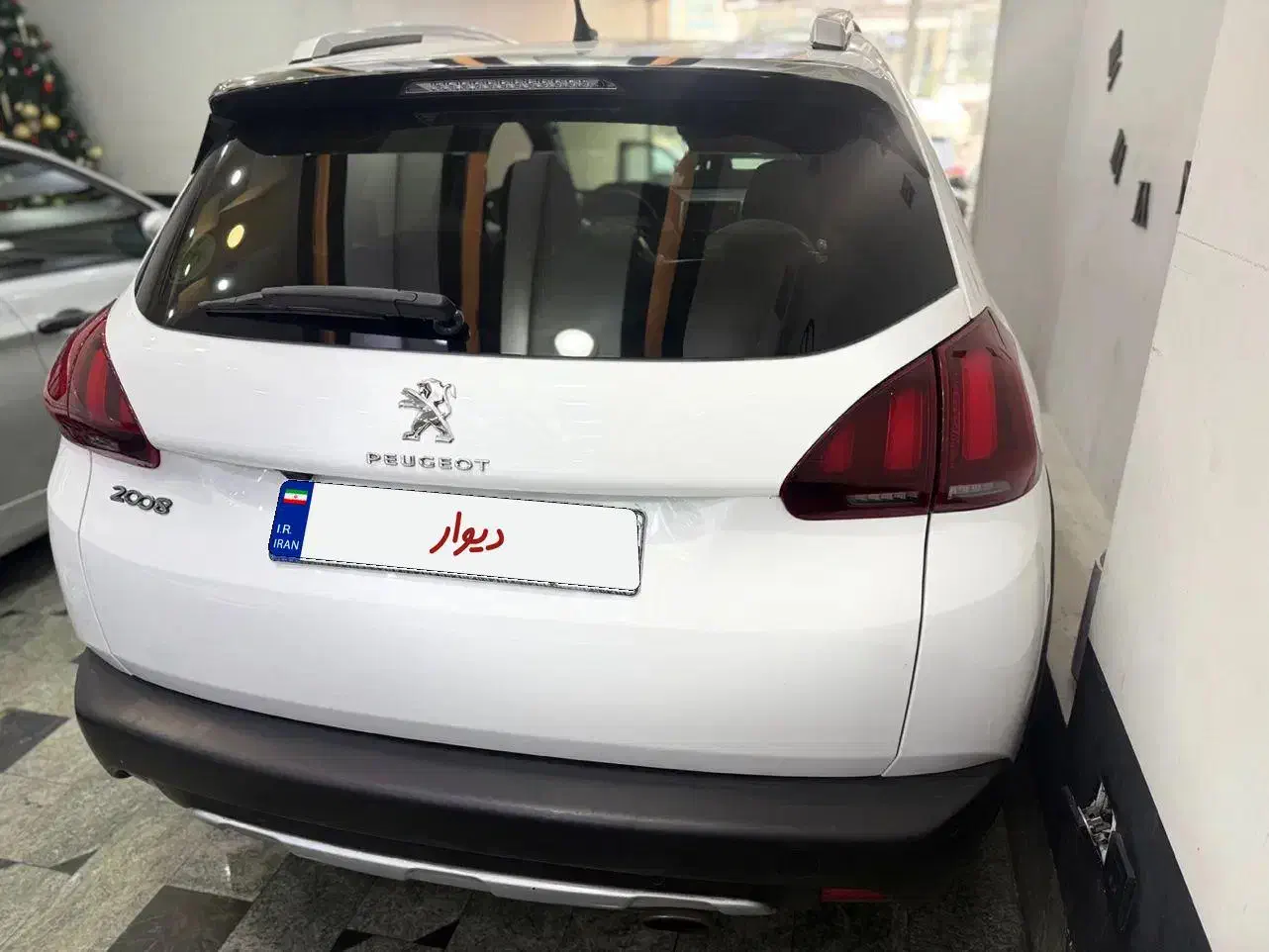 پژو ۲۰۰۸ استثنائی|خودرو سواری و وانت|تهران, سهروردی|دیوار