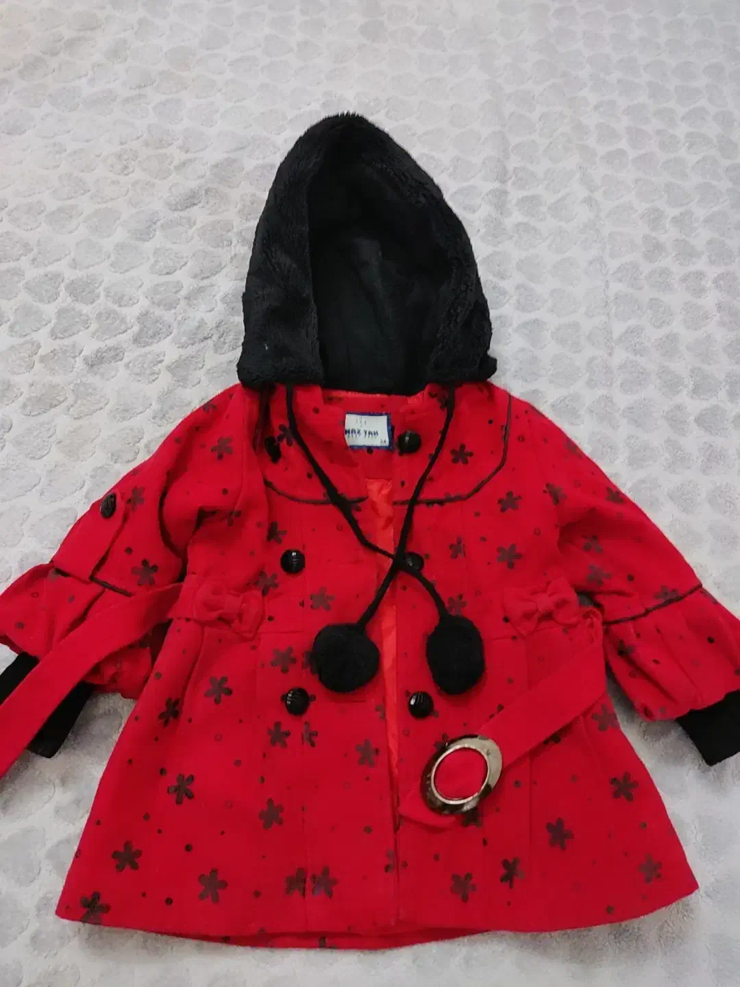 کاپشن و پالتو بچه گانه|کفش و لباس بچه|گلستان (تهران), |دیوار