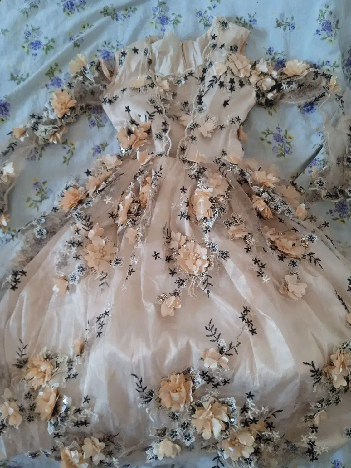 تور بچگانه|کفش و لباس بچه|یاسوج, |دیوار