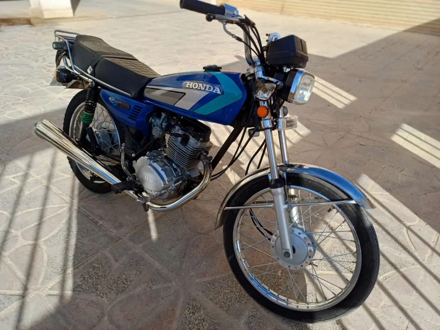 هوندا 125|موتورسیکلت|خرم‌آباد, |دیوار