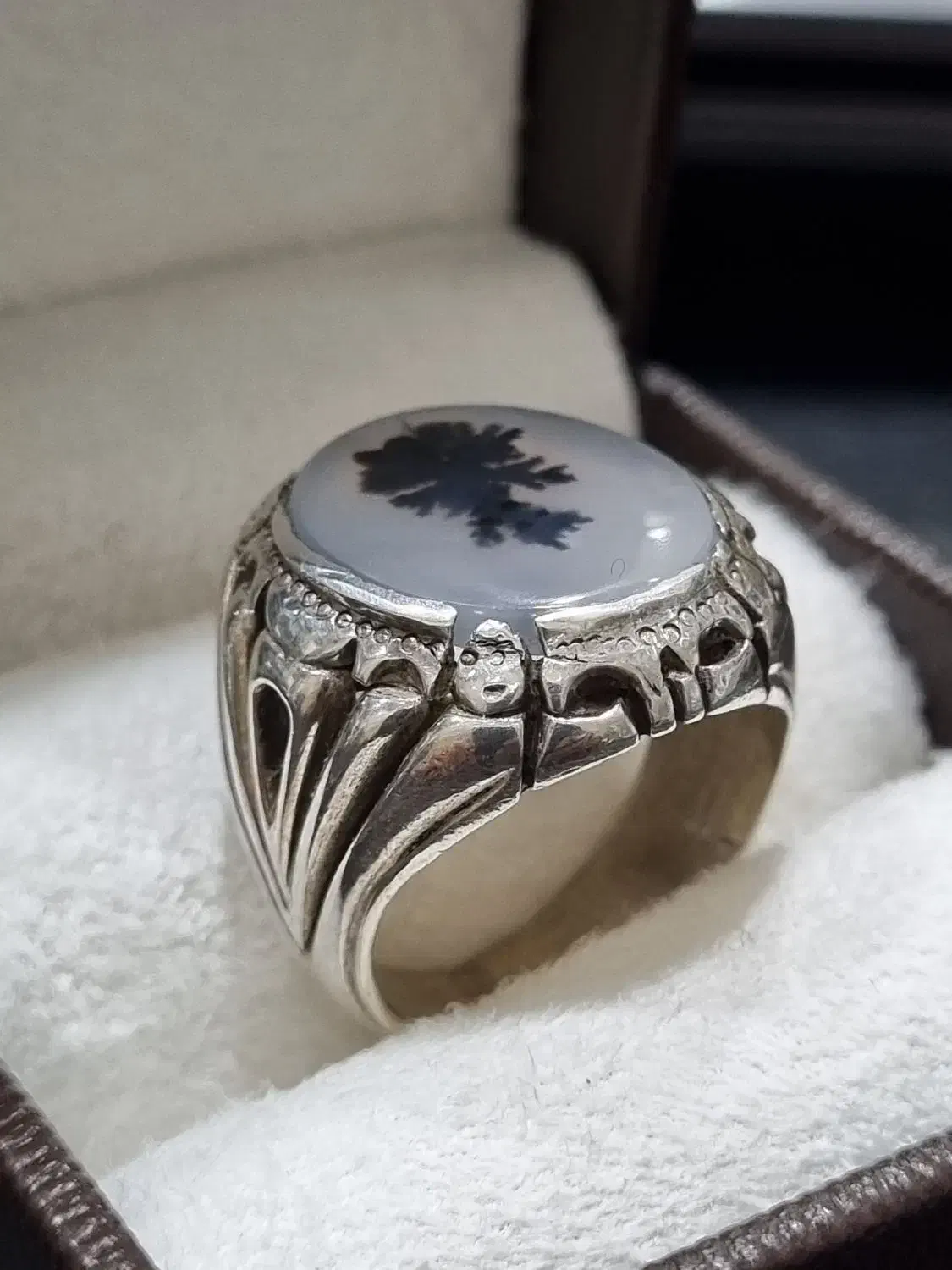 شجر تک درخت قائن|جواهرات|تهران, سلسبیل شمالی|دیوار