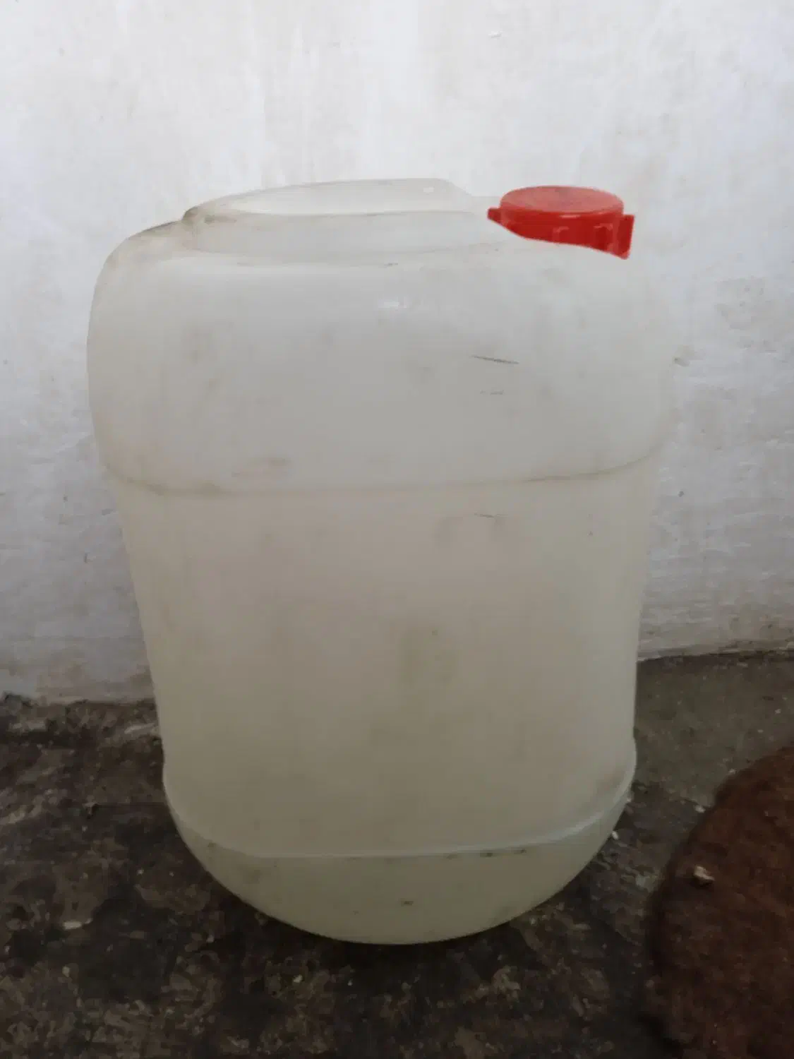 گالن بیست لیتری|ظروف نگهدارنده، پلاستیکی، یکبارمصرف|گرگان, |دیوار