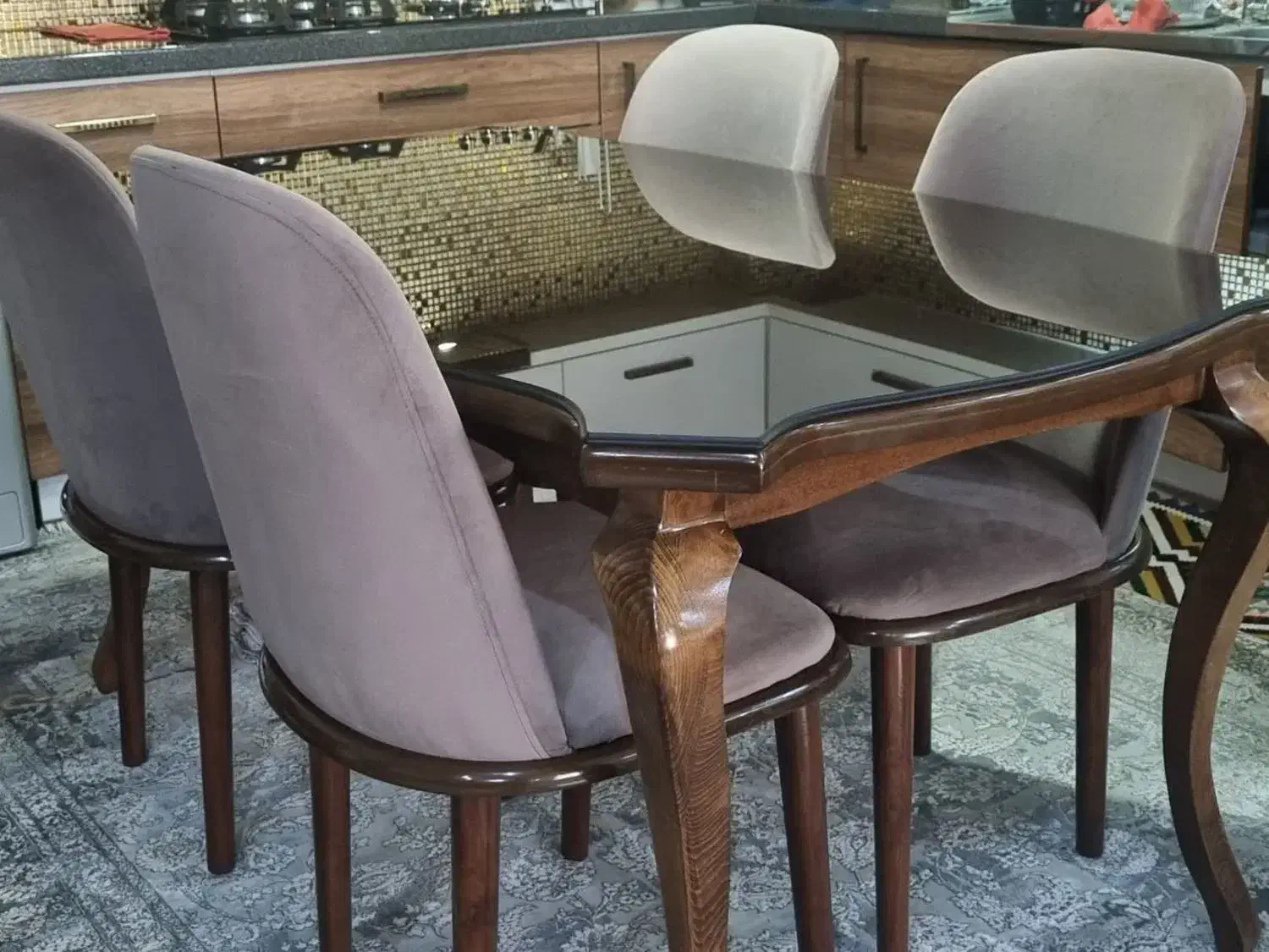 نهارخوری درحد نو نو|میز و صندلی غذاخوری|گرمدره, |دیوار