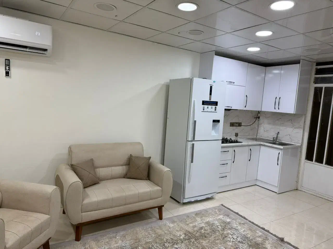 پیچ میدون کارون مسیر مبعاب|اجارهٔ کوتاهمدت آپارتمان و سوئیت|اهواز, منبع اب|دیوار