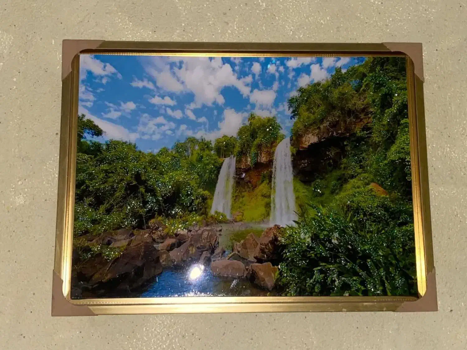 تابلو رزین و چوبی نور دار|تابلو، نقاشی، عکس|گلبهار, شهر جدید گلبهار|دیوار