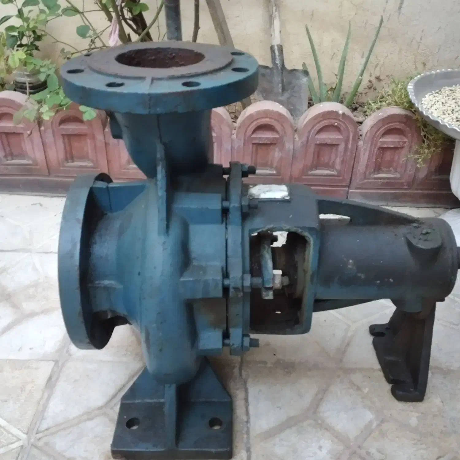 پمپ آب|ماشین‌آلات صنعتی|آبدانان, |دیوار